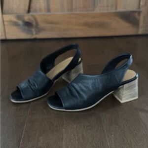 Bueno Black Slingback Heels
